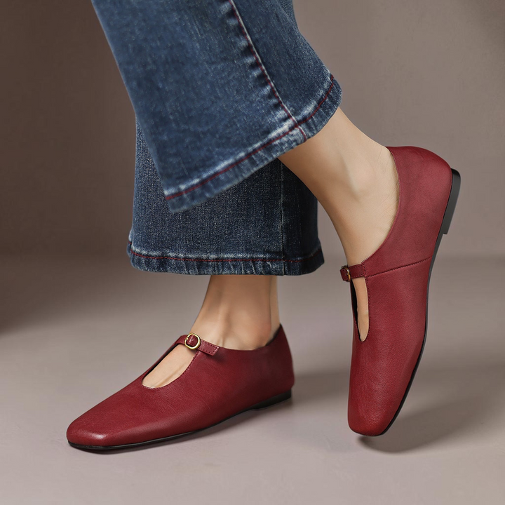 Elspeth | High-Vamp Mary Jane Flat